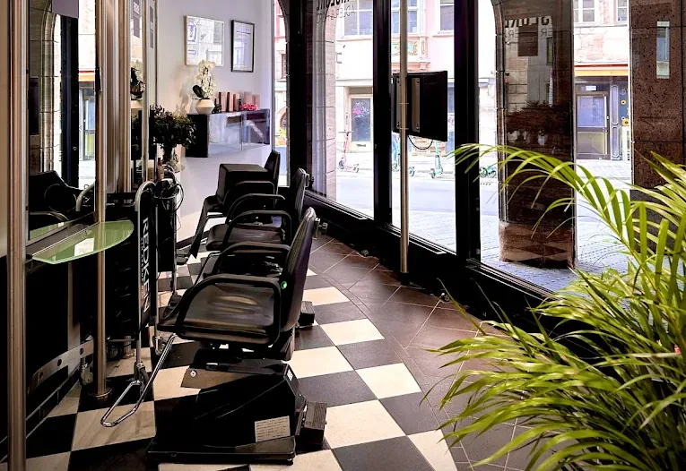 Friseure Adler & Herz